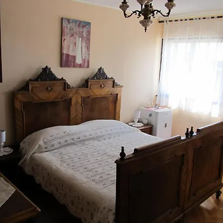 Sinistaj Casa de hóspedes